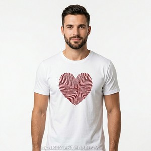 เสื้อยืดผู้ชายสีขาวสั่งทำพิเศษ ผ้าฝ้าย 100% 180gsm พิมพ์ลายกราฟิกหัวใจลายนิ้วมือ ขายส่งจากโรงงานผู้ผลิต OEM เสื้อลำลอง - Product Image 1