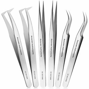 Pinzas Profesionales para Pestañas de Acero Inoxidable Dorado con Punta Curva, Alta Precisión, para Extensiones de Pestañas, Herramientas de Maquillaje - Product Image 1