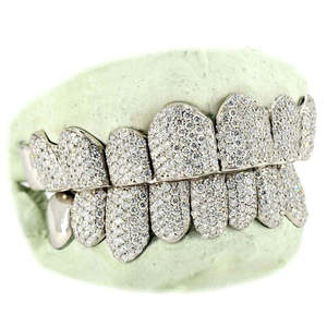 Juego Completo de Lujo de Grillz Hip Hop Iced Out con Acabado de Moissanita Micro Pavé, Chapado en Plata y Rodio, con Engaste de Bisel Personalizado, Joyería para Dientes - Product Image 1