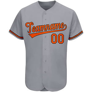 Camiseta de Béisbol Personalizada con Rayas, Bordado y Sublimación - Product Image 3