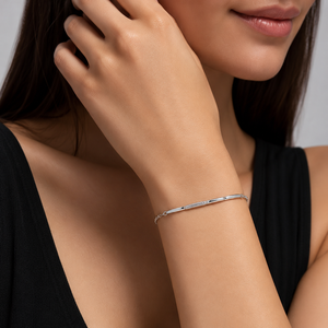 Pulsera de Plata de Ley 925 con Circonita Cúbica para Mujer, Acabado Pulido, Estilo Moderno y Minimalista, Regalo de Joyería, Uso Diario, Estilo Fiesta - Product Image 1