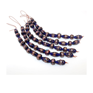 Perles en verre soufflé artisanal bleu foncé, brin de 8 pouces |   Décoration de gâteau de mariage avec accent en cuivre |   Formes Mixtes Multi-Tailles pour la Fabrication de Bijoux - Product Image 1
