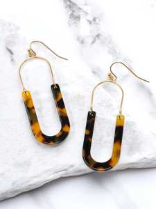 Boucles d'oreilles en résine de haute qualité, bijoux de mode, fabriquées à la main en Inde pour femmes et filles, look classique, mariage, fête, artisanat en résine - Product Image 3