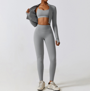 Ensemble de yoga sans couture pour femme : Leggings taille haute longs et brassière de sport à dos croisé à manches longues, couleur unie, tenue de sport - Product Image 4