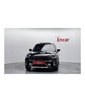 Mini Countryman 2023/8 Classic Plus Launch Pack con Volante a la Izquierda, Asientos de Cuero, Cámara Trasera, Estándar de Emisiones Euro V, 33,336 km - Product Image 3