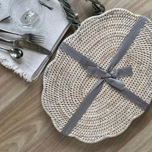 Sets de table en coquille Saint-Jacques naturelle pour la décoration bohème, sets de table en rotin, prix de gros, sets de table fabriqués au Vietnam - Product Image 5