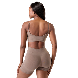 Soutien-gorge de sport sans coutures pour femme, avec bretelles, pour yoga, gym, entraînement, maintien extensible, design minimaliste, respirant, vêtements de sport actifs - Product Image 3