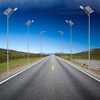 Lampe de rue LED tout-en-un à panneau solaire monocristallin en aluminium moulé de précision IP65, garantie 3 ans pour les parkings routiers