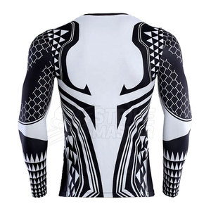 Rashguard BJJ personnalisé avec logo frontal, matière hautement élastique, respirant et confortable pour les arts martiaux et la pratique du grappling - Product Image 6