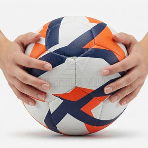 Balón de Fútbol Promocional Moderno de Alta Calidad para Jugadores Profesionales con Logotipo Personalizado para Clubes Deportivos, Equipos, Entrenamientos y Eventos - Product Image 4