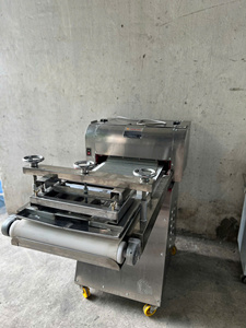 Four à pâtisserie portable électrique automatique haut de gamme Minh Tam Bakery MV1BT 1750x500x1050 (LxlxH) Garantie 1 an Moteur électrique 750W 220V/380V 8 plateaux - Product Image 4