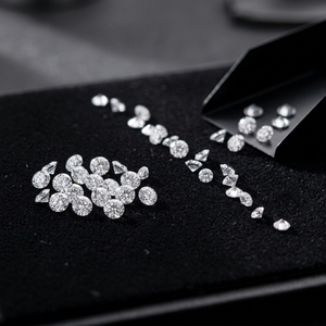 Bijoux en promotion à bon prix : Diamant de laboratoire rond HPHT CVD, couleurs D et E, 1ct, 1.5ct, 2ct, pureté VVS1, VVS2, VS1 - Product Image 4