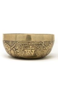 Bol chantant classique en laiton de l'Himalaya produisant des vibrations apaisantes pour la guérison par le Reiki, l'équilibre esprit-corps et les rituels sacrés - Product Image 2