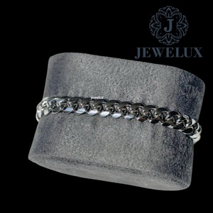 Bracelet tennis en moissanite de style élégant et haut de gamme pour unisexe, finition haute brillance, fermoir sécurisé, cadeau au prix export. - Product Image 3