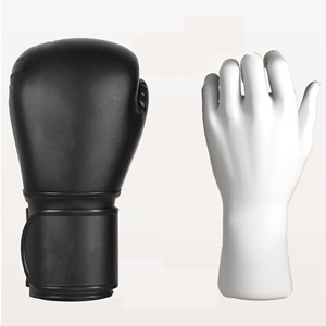 Gants de boxe personnalisés de haute qualité en gros, avec logo personnalisé, en cuir de vache, pour le kickboxing et la boxe. - Product Image 4