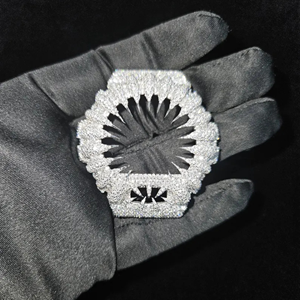 Caja de Reloj de Lujo GA2100 con Incrustaciones de Diamantes Moissanite VVS de Plata 925, Estilo Hip Hop Garra de Oso, Pasa Prueba de Diamantes, Superventas - Product Image 4