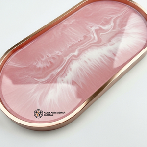 Plateau en résine rose de qualité supérieure avec motif marbré et bord doré |   Plateau ovale - Product Image 2