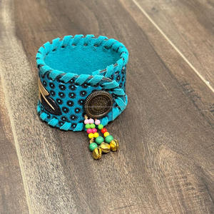 Pulsera llamativa de cuero a mano de moda de alta calidad personalizada, pulsera de cuero genuino a presión con botón de Metal, estilo de ocio para mujer - Product Image 6