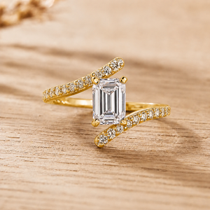 Wholesale 10K 14K 18K Solid Gold Emerald & Round Lab Grown Diamond DEF Color VS VVS Clarity IGI Certified Bypass Engagement <b>Ring</b> - Product Image 3