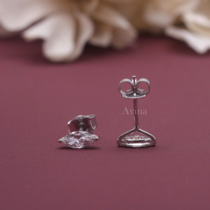 Pendientes de Diamante Cultivado en Laboratorio con Certificación IGI, Corte Marquesa, en Plata de Ley 925 |   Pendientes de Diamantes de Lujo - Product Image 2