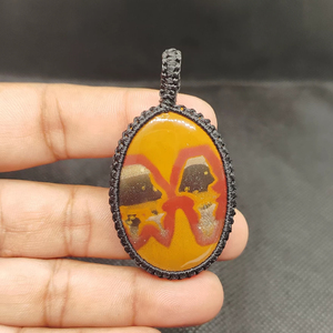 Pendentif Macramé Papillon, Cabochon de pierre précieuse, Lot en gros de pierres précieuses en vrac, Cabochon de pierre précieuse - Product Image 1