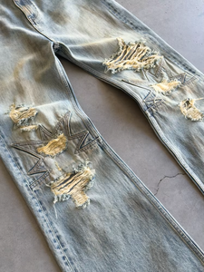 Jeans en coton de haute qualité, style streetwear américain Y2K, déchirés, avec patchs, taille mi-haute, coupe évasée hip-hop, bleu délavé, pour hommes - Product Image 4