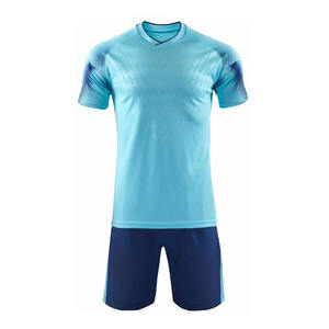 Vente directe d'usine, uniforme de football fabriqué au Pakistan, vêtements de sport, uniforme de football pour hommes fabriqué au Pakistan - Product Image 1