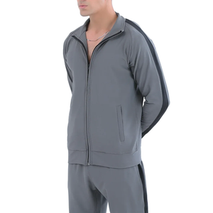 Ensemble de survêtement gris pour homme, col zippé intégral ou demi-zippé, style sportif, respirant, en polyester et coton, pour l'automne, coupe classique, poche latérale - Product Image 4