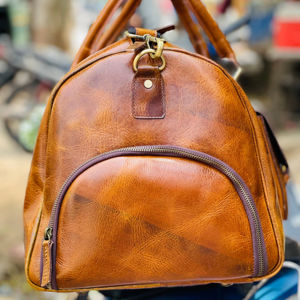 Sac de Voyage Week-end en Cuir Vintage de Luxe pour Hommes et Femmes – Idéal pour Courts Séjours, Gym, Bureau et Trajets Quotidien – Grande Capacité – Style Indien - Product Image 1