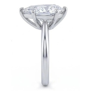 Bague de fiançailles de luxe plaquée rhodium avec diamant naturel taillé en poire de 2,50 carats, certifié IGI, pour mariage et fête - Product Image 2
