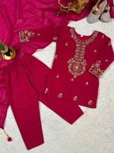 Haut pour enfants - Palazzo avec dupatta pour la saison des fêtes - Product Image 2