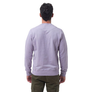 Sudadera de forro polar premium con un corte moderno, tacto suave y costuras duraderas. Perfecto para uso casual y comodidad durante todo el año. - Product Image 5
