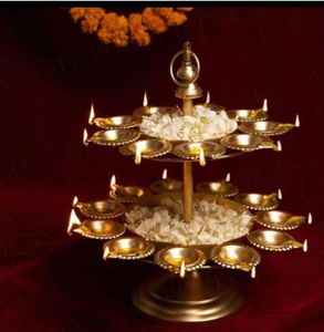 Bol décoratif artisanal en métal en forme de Diya pour la maison, le bureau et la décoration de table, idéal pour les fleurs flottantes et les bougies chauffe-plat - Product Image 4