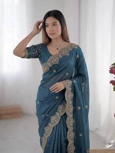 Sari de seda georgette suave y pesado para mujer con bordado C Pallu y borde con trabajo Zari, hecho en India - Product Image 5