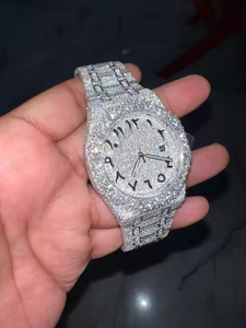 Montre en diamant moissanite pour homme, montre-bracelet à quartz simple et luxueuse pour un usage quotidien et pour offrir en cadeau, montre en diamant moissanite de luxe pour homme - Product Image 2