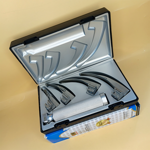 Laryngoscope conventionnel standard Macintosh à 4 lames, ensemble d'instruments 0-1-2-3, utilisation en soins intensifs pédiatriques, acier inoxydable AISI 304 - Product Image 5