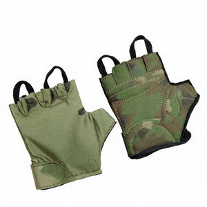 Guantes de levantamiento de pesas de camuflaje para entrenamiento, guantes de fitness de medio dedo con soporte para muñeca para dominadas y levantamiento de pesas - Product Image 5
