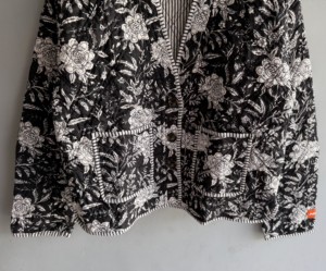 <b>Quilted</b> Floral Print Women's <b>Jacket</b> Three Quarter Sleeve V-Neck Autumn Style Black White <b>Patterned</b> Button Closure gift for her - Product Image 5
