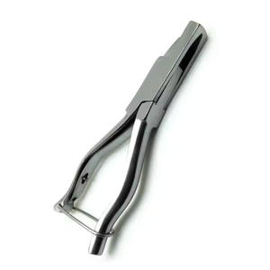 Notcher de oreja de acero inoxidable de alta resistencia, instrumento veterinario preciso reutilizable, aplicador de etiqueta de oreja de identificación de cerdo - Product Image 3