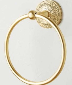 Porte-serviettes mural rond en laiton massif couleur or de luxe pour une décoration de salle de bain haut de gamme - Product Image 2