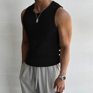เสื้อกล้ามชาย คอตตอน โพลีเอสเตอร์ สแปนเด็กซ์ แขนริบ  รับสกรีนโลโก้ เสื้อกล้ามออกกำลังกาย คอกลม ผ้าริบ - Product Image 1
