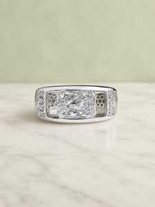 Anillo de Moissanita Moderna de 1 Quilate con Corte Radiante, Plata 925, Joyería Fina para Hombre, Regalo de Aniversario, Fiesta o para un Amigo - Product Image 1