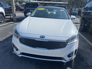 Kia Cadenza Premium 2017 - Product Image 2