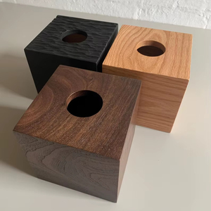 Boîte à mouchoirs en bois artisanale, design élégant en bois naturel, accessoire de décoration intérieure durable et élégant, idéal pour le salon, le bureau - Product Image 1