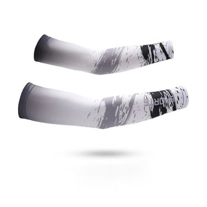 Mangas Deportivas de Alta Elasticidad con Protección UV, Refrigeración y Compresión para Ciclismo, Running y Baloncesto - Product Image 1