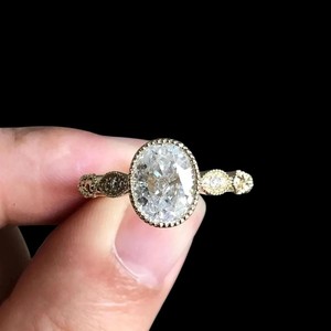 Bague ovale vintage cultivée en laboratoire 925 lunette en argent bague de fiançailles Style Antique Milgrain bijoux de mariage pour femmes - Product Image 1