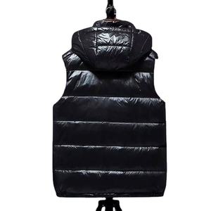 Chaleco Acolchado con Capucha para Hombre, Color Sólido, Cierre de Cremallera, Resistente al Viento, Informal de Invierno, Relleno de Poliéster Grueso, Largo Regular - Product Image 3