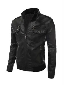Chaqueta de Cuero Negra Estilo Motero para Hombre - Product Image 2