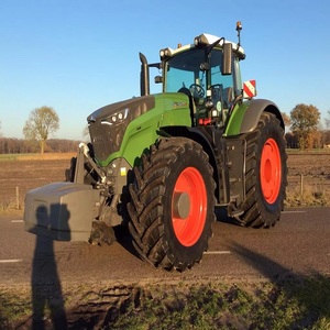 Tractor Agrícola Fendt 1050 Vario 4WD 2WD con Motor Diésel de 90HP, Bomba de Alto Rendimiento, 5 Años de Garantía, Envío a Todo el Mundo - Product Image 4