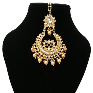Indiian Ethnic Maang <b>Tikka</b> <b>Headpiece</b> for Women Traditional Bridal Jewelry Gold Finish Accessory for Wedding Party gold color - Product Image 3